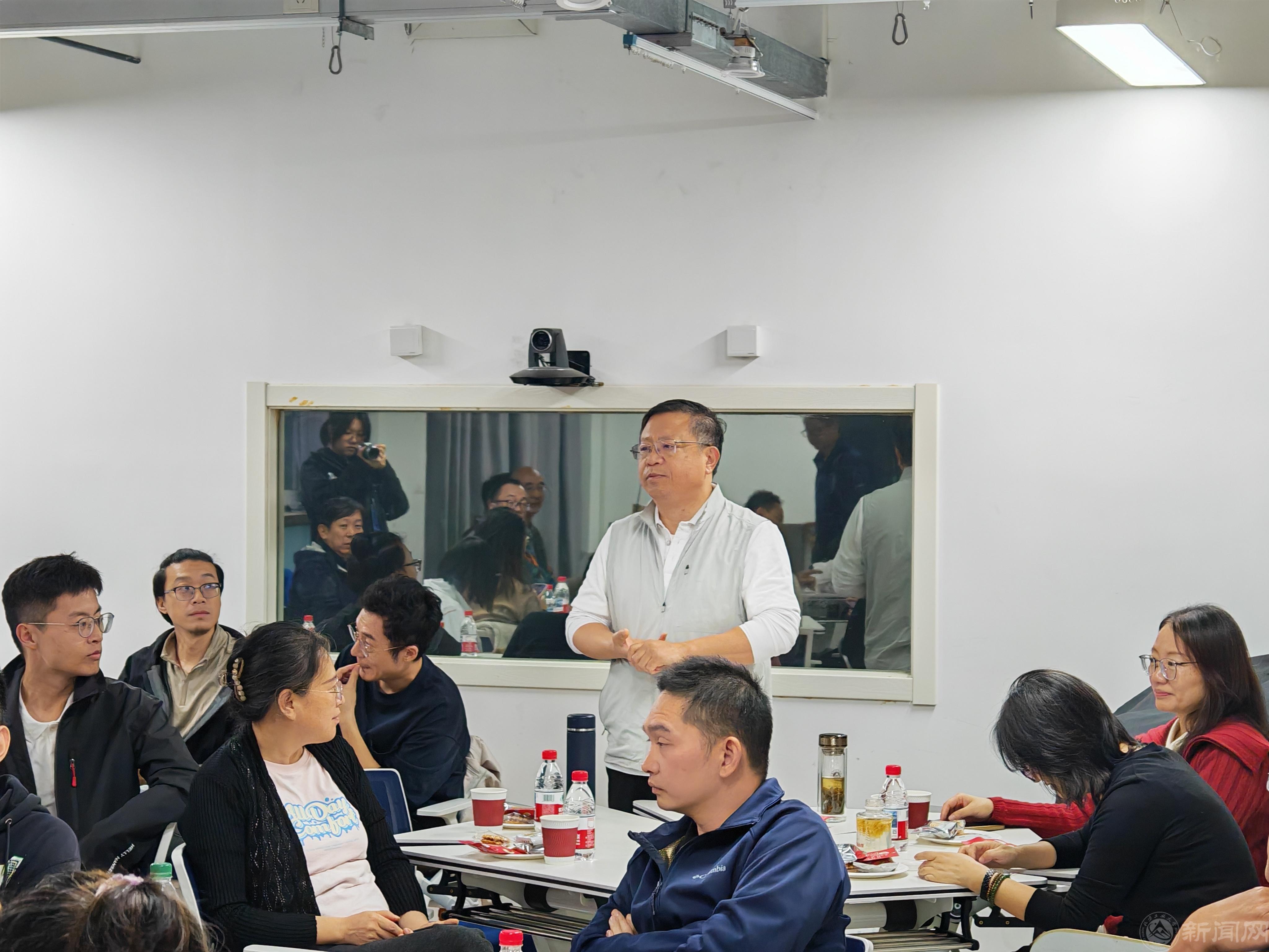 校庆11.jpg