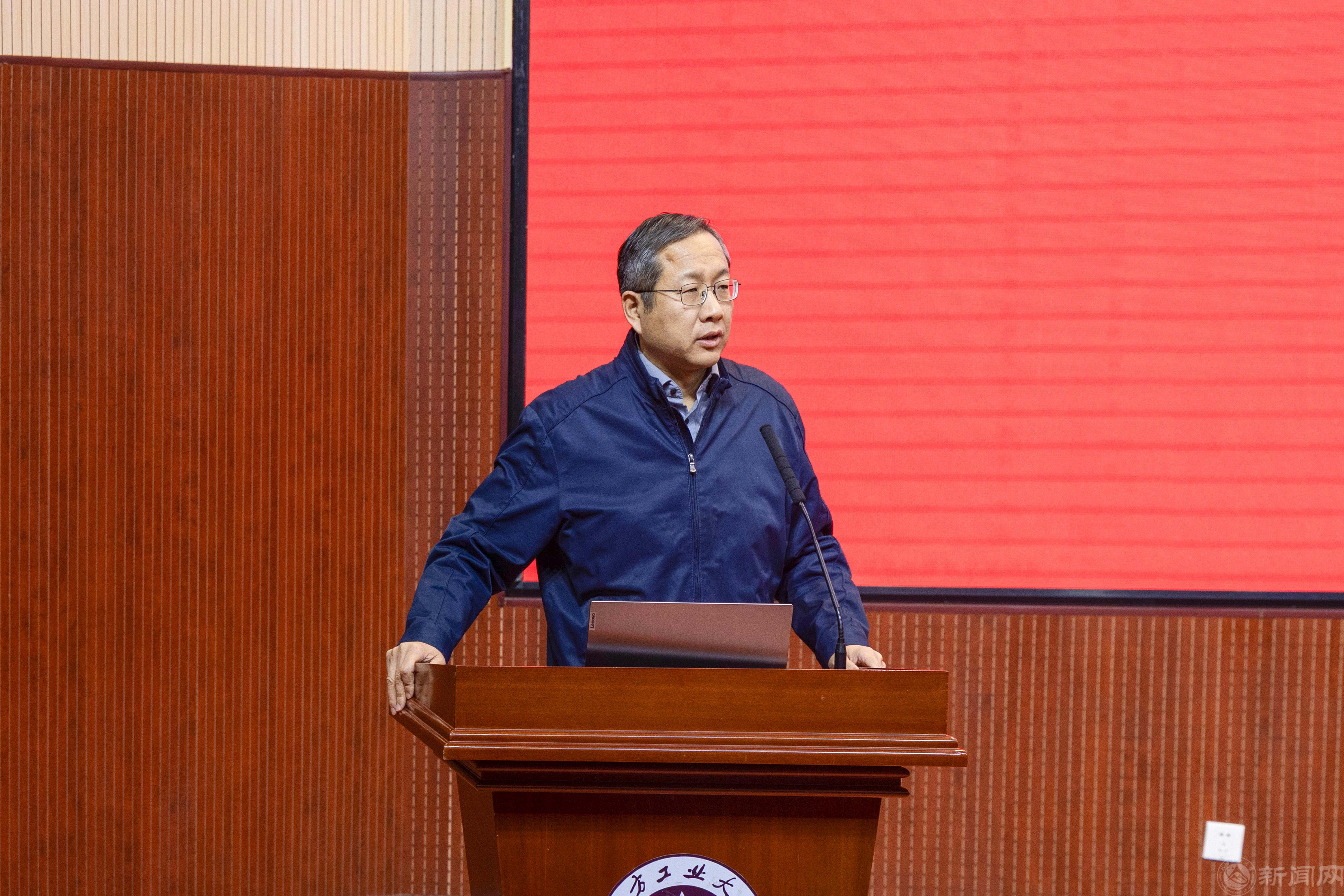 史书记.jpg 史书记.jpg