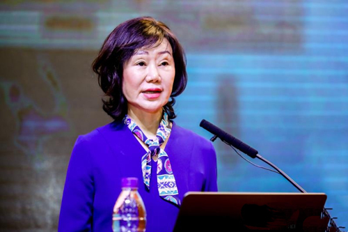 华为技术有限公司副总裁王辉来校给学生做讲座